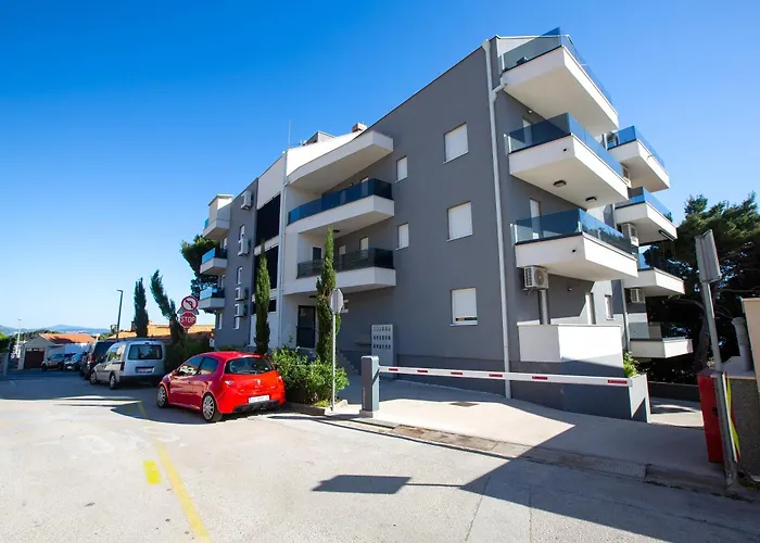 Coco & Charlie Dubrovnik