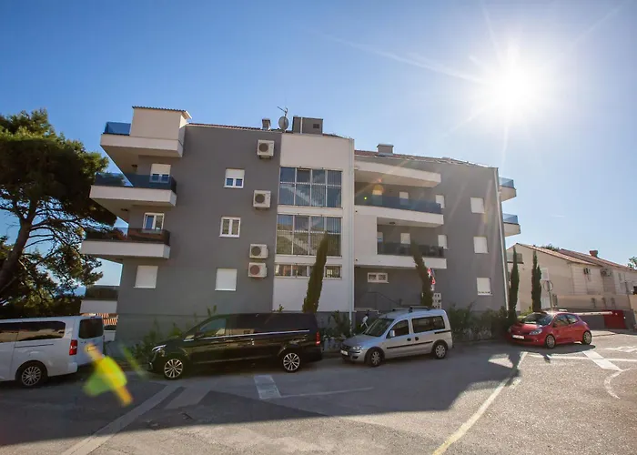 Coco & Charlie Dubrovnik