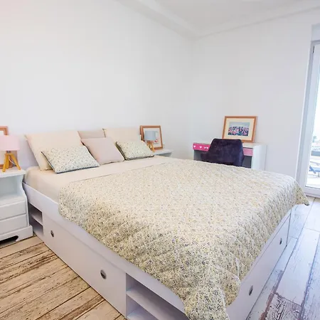 Coco & Charlie * Dubrovnik